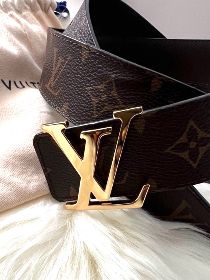 Authentic Louis Vuitton Monogram Initiales 40mm Reversible Belt Size 110cm/44"